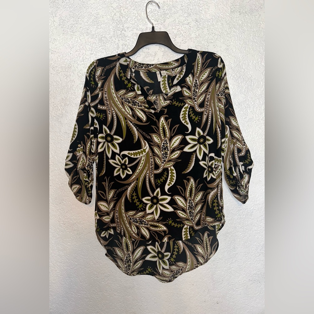Cato Blouse Women Large Black & Green 3/4 Sleeve V-Neck & Eye Casual Floral